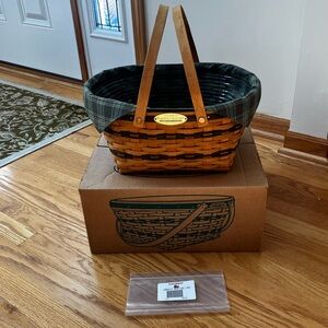 NIB 1996 Longaberger Traditions Collection Community Basket, Liner, Protector